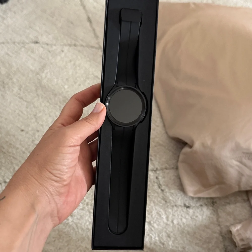 Samsung Galaxy Watch5 Pro - Black with Red Accents